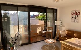 L'Appartement Du Bonheur - Au Coeur Des Volcans D'Auvergne Sur La Route Du Sud